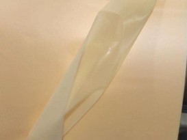 耐水解耐磨TPU防水透濕膜-中透濕膜無(wú)孔防水防護服面料復合膜